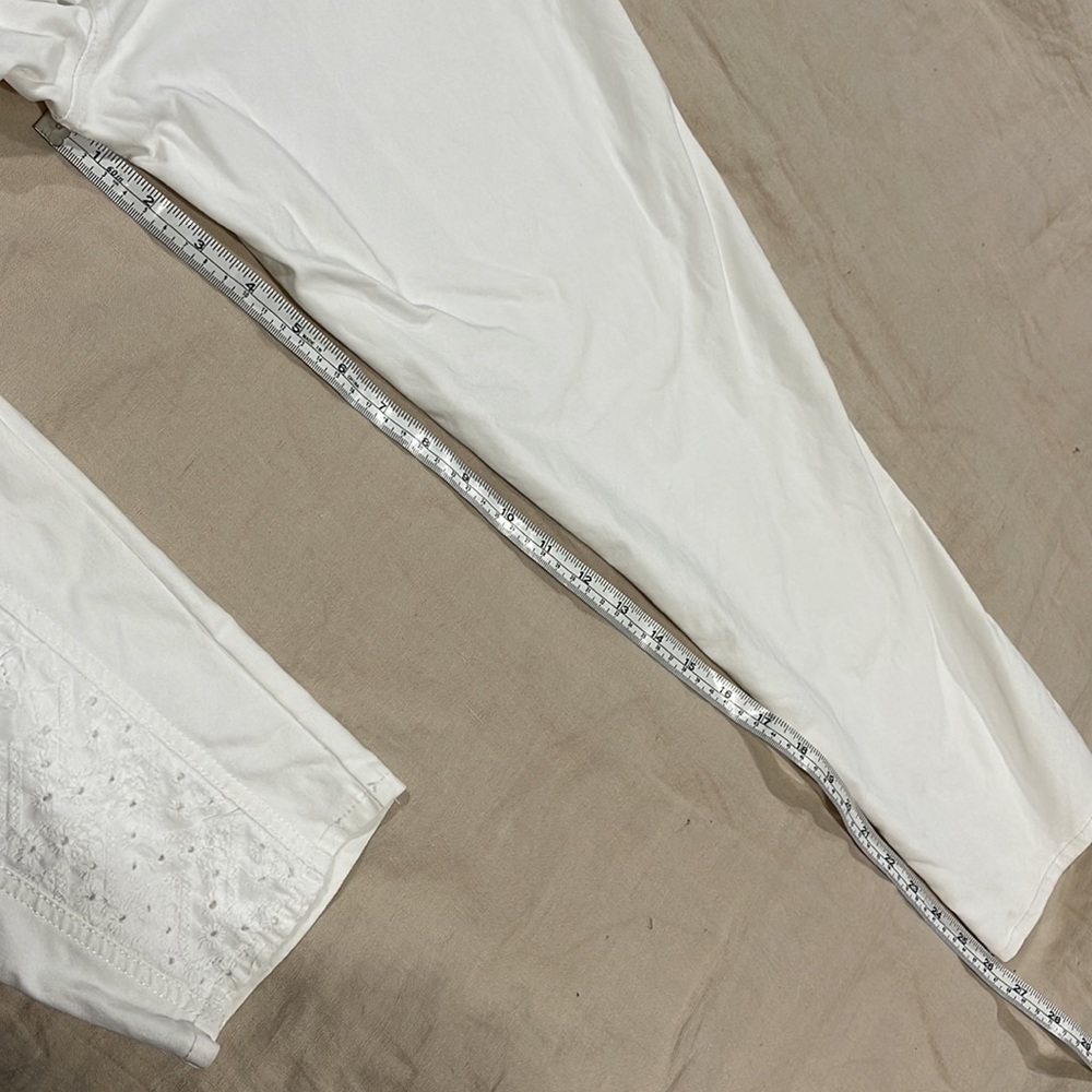 Chicos White Pants - Picture 8 of 9